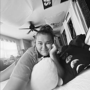 Meet your Posher, Sam